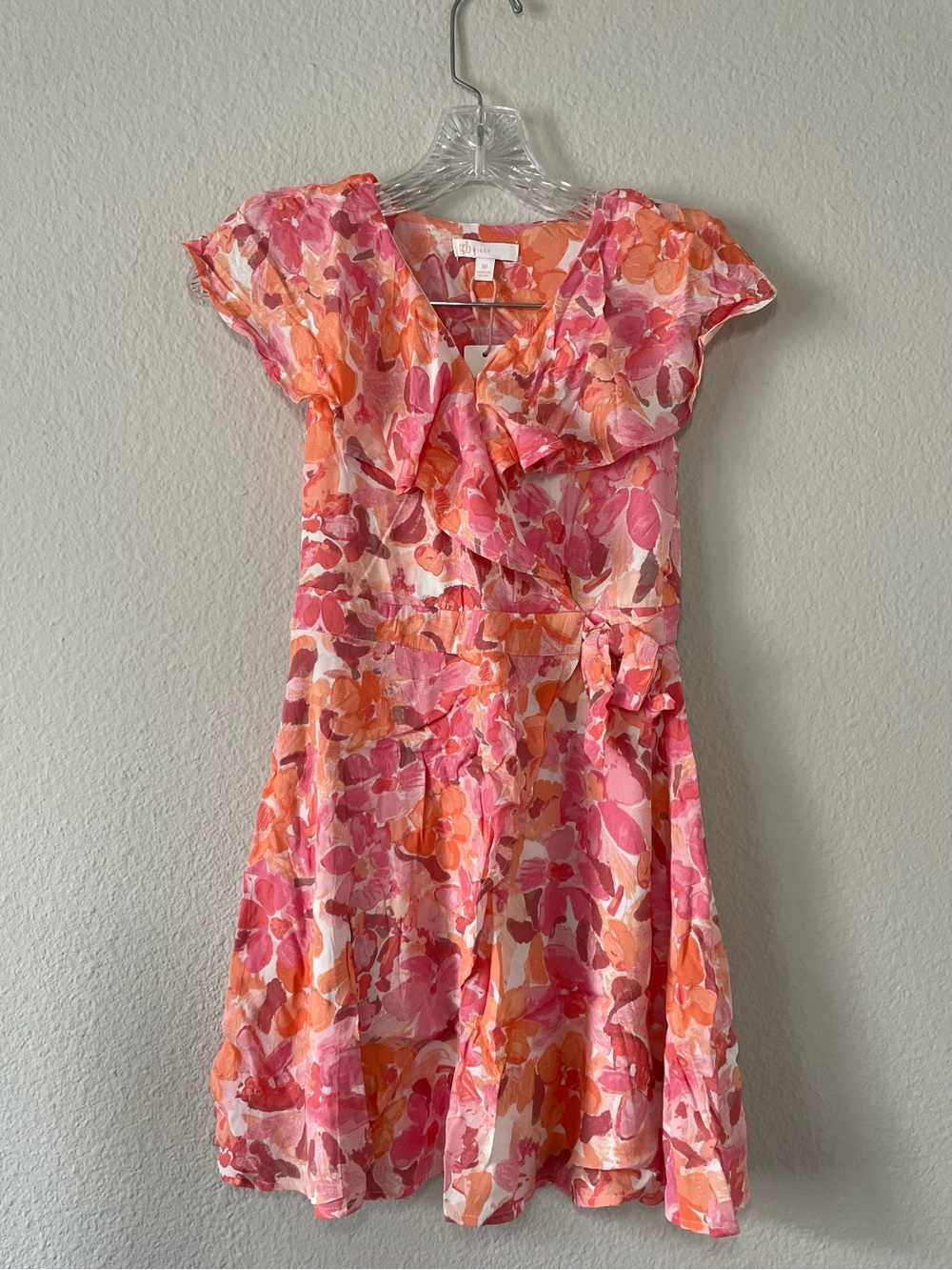 GB GIRLS Coral Pink Floralโ Flutter Sleeve Ruffle dress size Medium